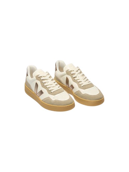  VEJA | 2021724PLSAND WHT